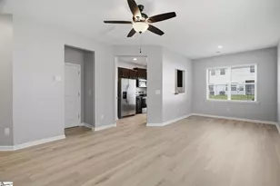 217 Southridge Ct, Easley, SC 29642 - Photo 5
