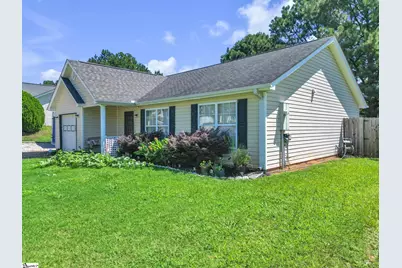 2004 Small Meadows Court, Fountain Inn, SC 29644 - Photo 3