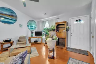 2004 Small Meadows Ct, Fountain Inn, SC 29644 - Photo 5