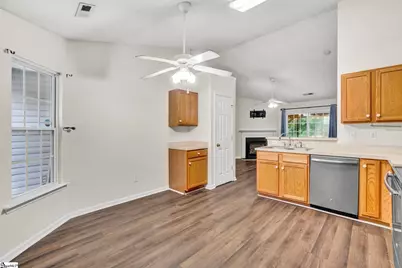 313 Garfield Lane, Simpsonville, SC 29681 - Photo 15