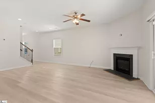 160 Highland Park Ct, Easley, SC 29642 - Photo 7
