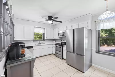12 Virginia Avenue, Travelers Rest, SC 29690 - Photo 11