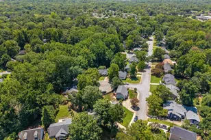 4 Dearsley Ct, Greenville, SC 29609 - Photo 37