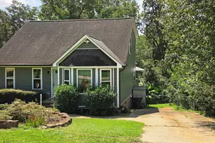 658 Maple Dr, Greer, SC 29651 - Photo 3