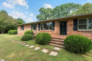 105 Thunderbird Pl, Spartanburg, SC 29307 - Photo 3