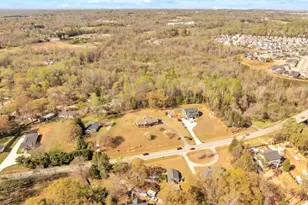 2816 Brushy Creek Rd, Greer, SC 29650 - Photo 29