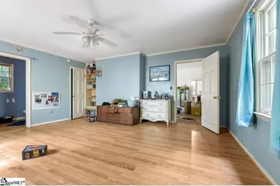 204 W Farley Avenue, Laurens, SC 29360 - Photo 19