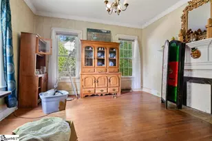 204 W Farley Ave, Laurens, SC 29360 - Photo 5