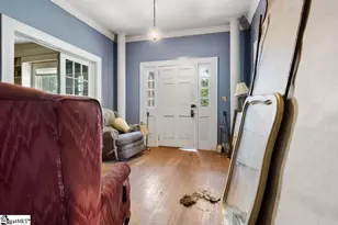 204 W Farley Ave, Laurens, SC 29360 - Photo 3