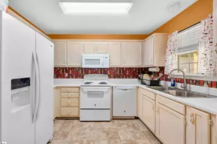 712 Larado Ct, Moore, SC 29369 - Photo 9