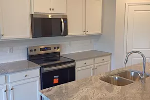 223 Pretoria Dr, Woodruff, SC 29388 - Photo 5