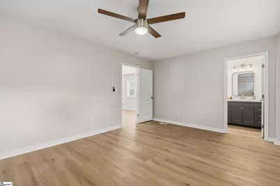 17 Springside Avenue, Greenville, SC 29611 - Photo 9