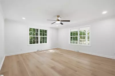 8 Overlook Court, Greenville, SC 29609 - Photo 7