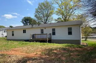 521 Park St, Inman, SC 29349 - Photo 7