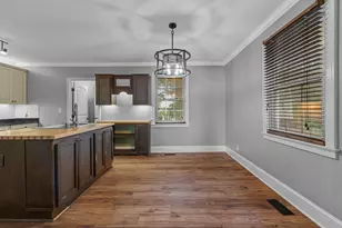 17 Crystal Ave, Greenville, SC 29605 - Photo 9