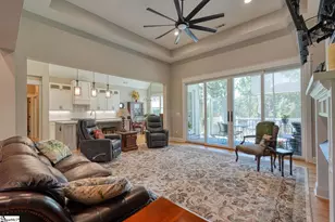 712 Tinsberry Ln, Inman, SC 29349 - Photo 5