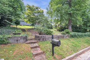 210 Bradley Blvd, Greenville, SC 29609 - Photo 47