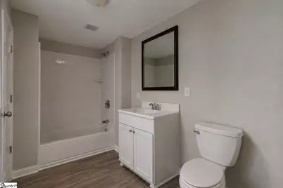 22 Taylor Street, Greenville, SC 29605 - Photo 9
