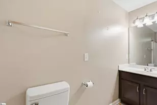 100 Yorkswell Ln, Greenville, SC 29607 - Photo 23