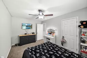 208 Redfern Ct, Easley, SC 29640 - Photo 15