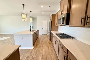 711 Stoughton Dr, Fountain Inn, SC 29644 - Photo 7