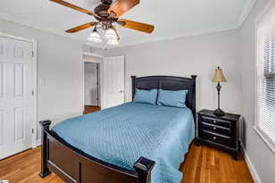 202 N Pine Lake Dr, Spartanburg, SC 29301 - Photo 23