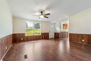 963 Renno Rd, Clinton, SC 29325 - Photo 5