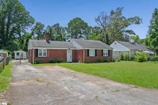 9 Glenwood Ln, Greenville, SC 29605 - Photo 3