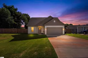 102 Turkey Trot Rd, Williamston, SC 29697 - Photo 1