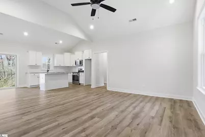 121 Tubbs Mountain Road, Travelers Rest, SC 29690 - Photo 7