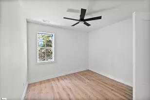 221 Saddle Creek Ct, Greer, SC 29651 - Photo 13