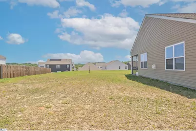 1924 Hunters Run Circle, Woodruff, SC 29388 - Photo 33