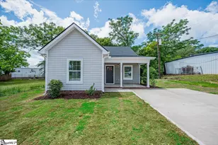438 N Forest St, Spartanburg, SC 29303 - Photo 1