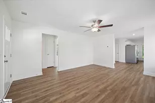 438 N Forest St, Spartanburg, SC 29303 - Photo 9