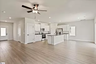 1229 Crested Iris St, Moore, SC 29369 - Photo 3