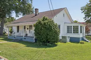 7 22nd St, Greer, SC 29651 - Photo 1