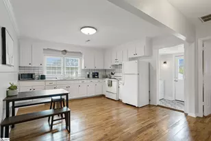 606 Poplar Dr, Greer, SC 29651 - Photo 7