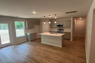 100 Huff Dr, Greenville, SC 29611 - Photo 5