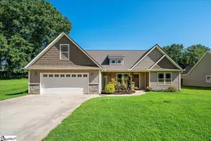 176 Coleman Rd, Wellford, SC 29385 - Photo 1