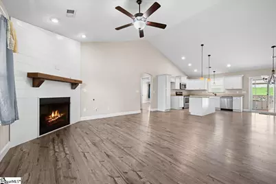 176 Coleman Road, Wellford, SC 29385 - Photo 5