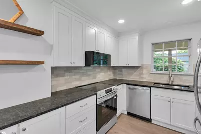 925 Cleveland Street #Unit 222, Greenville, SC 29601 - Photo 5