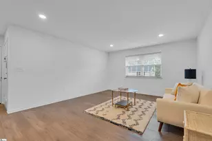 925 Cleveland St, Greenville, SC 29601 - Photo 7