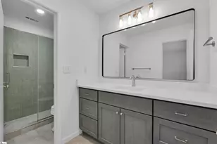 925 Cleveland St, Greenville, SC 29601 - Photo 17
