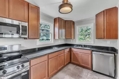 115 Milliken Street, Laurens, SC 29360 - Photo 9