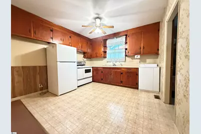 9 Twin Springs Drive, Greenville, SC 29605 - Photo 9