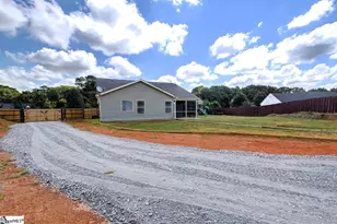 129 Hurst Ave, Anderson, SC 29625 - Photo 29