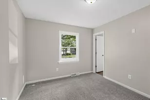 202 Vinewood Ct, Simpsonville, SC 29680 - Photo 13