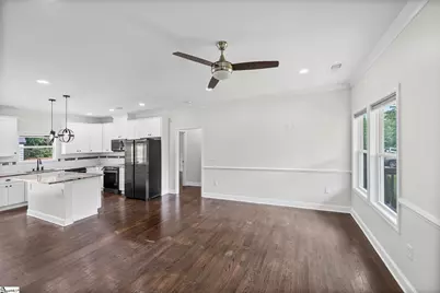 240 Stone Avenue, Woodruff, SC 29388 - Photo 5