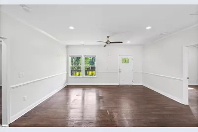 240 Stone Avenue, Woodruff, SC 29388 - Photo 7