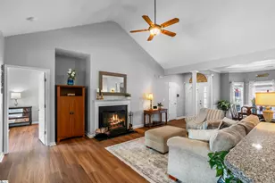 129 St Johns St, Simpsonville, SC 29680 - Photo 5